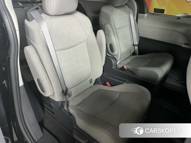 Toyota Saina id 4261181 из Китая 26