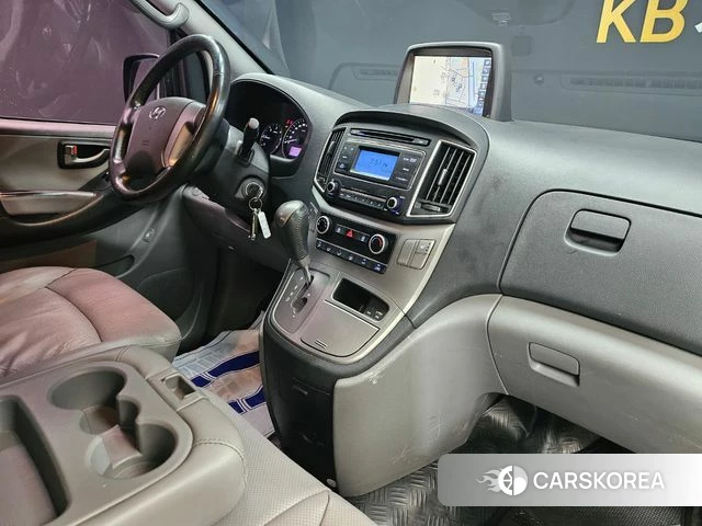 Hyundai The New Grand Starex id 4703389 из Кореи 17