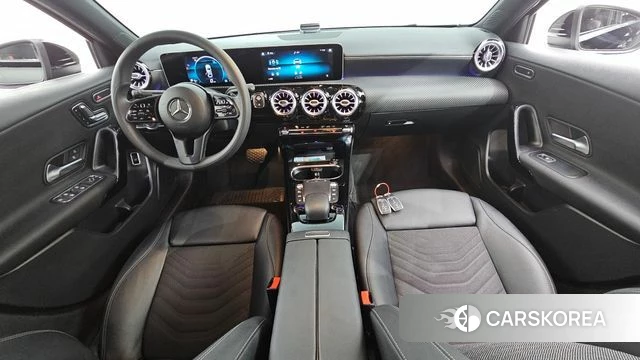 Mercedes-Benz A-Class W177 id 4304367 из Кореи 17