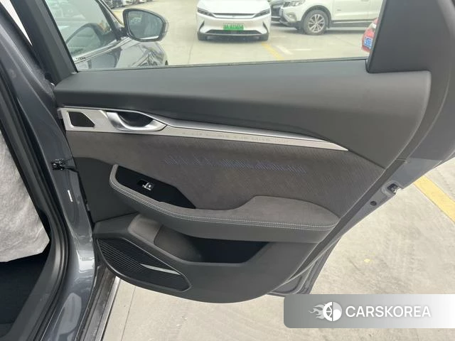Geely Automobile Xingrui id 4205728 из Китая 30
