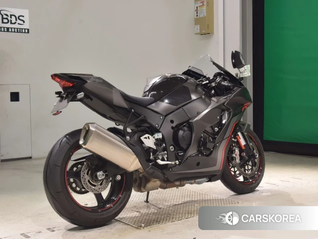 Проданный Kawasaki ZX-10R NINJA ABS 2022 из Японии, фото 4