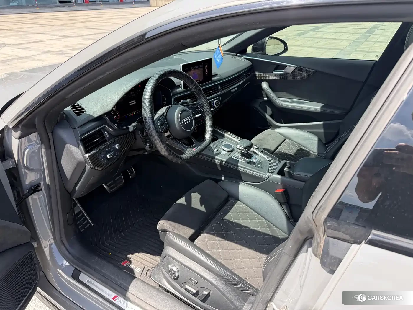 Audi RS 5 id 4600721 из Китая 19