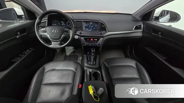 Hyundai Avante AD id 3445108 из Кореи 17