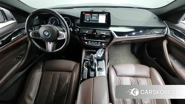 BMW 5 Series (G30) id 3853895 из Кореи 17