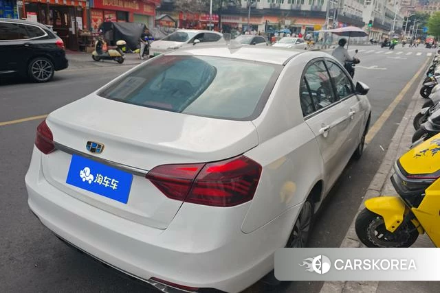 Geely Automobile Emgrand id 4222230 из Китая 14