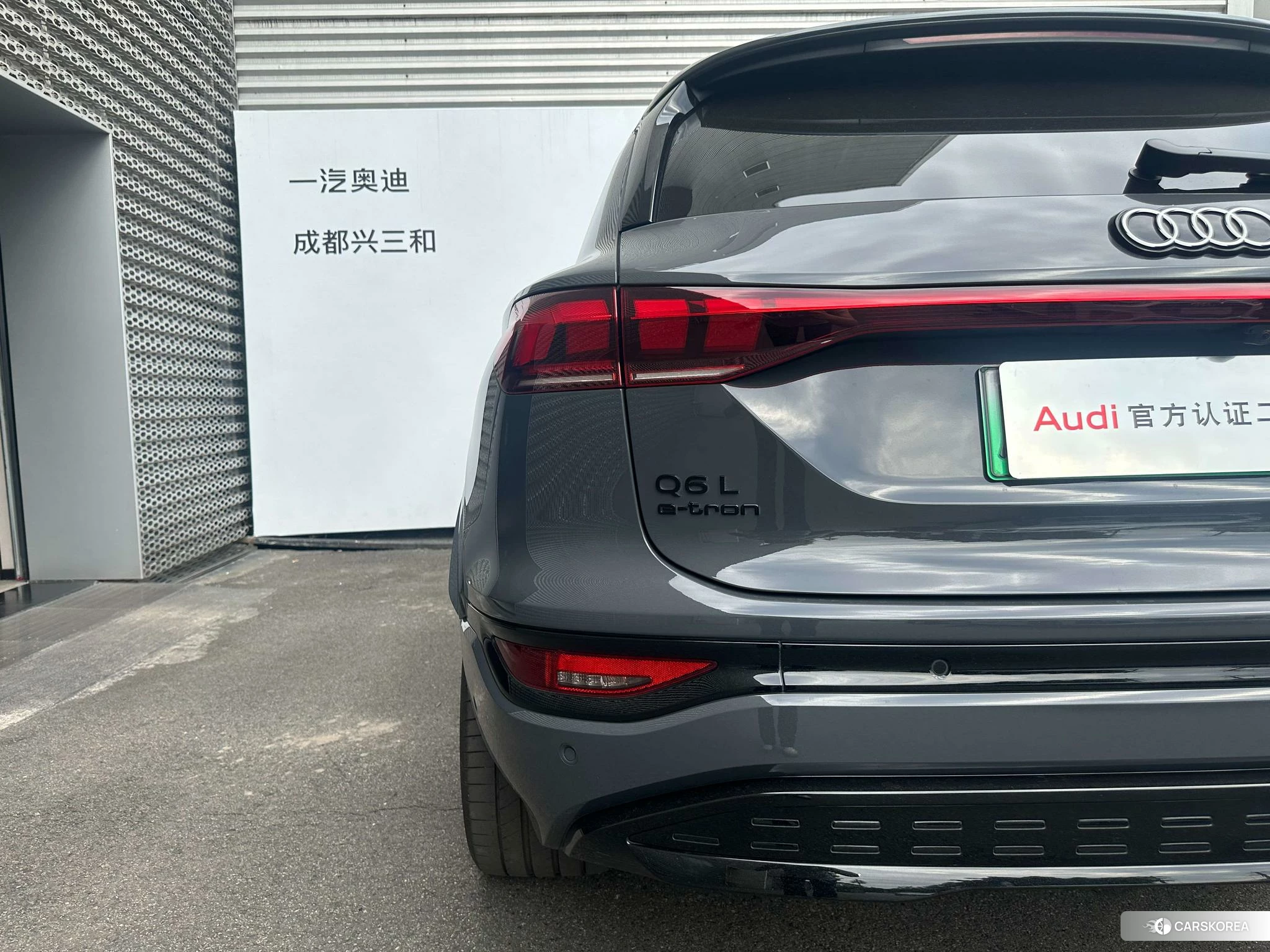 Audi Q6L e-tron id 4405864 из Китая 17