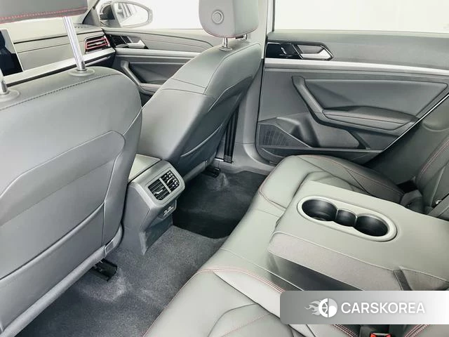 Volkswagen Lavida id 4238165 из Китая 13