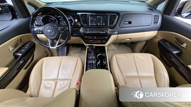 Kia The New Carnival id 3651735 из Кореи 17