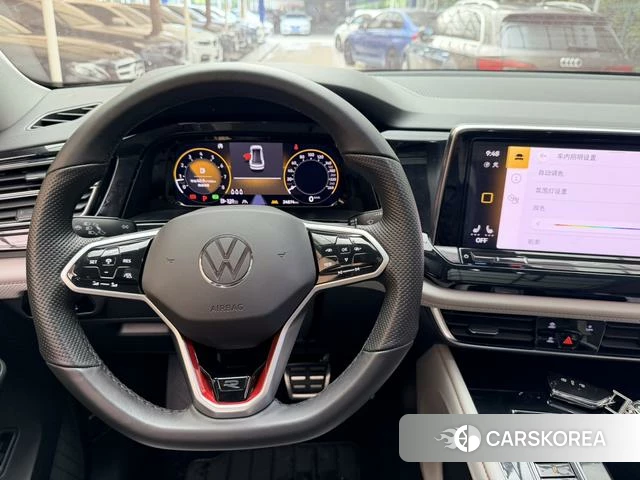 Volkswagen Tourang id 4258847 из Китая 15