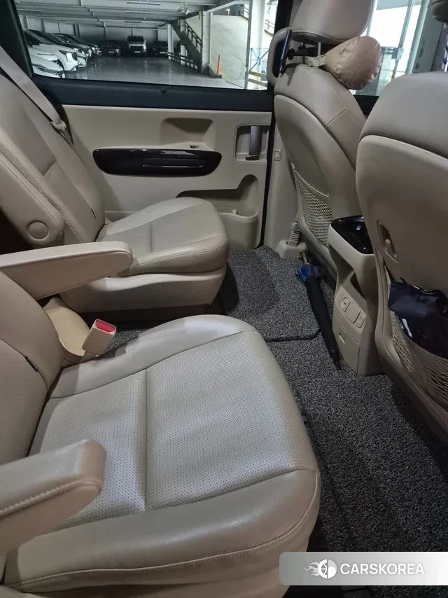 Kia The New Carnival id 3598731 из Кореи 8