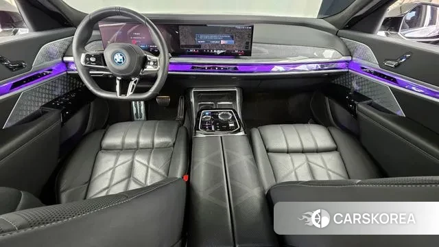 BMW i7 (G70) id 3310505 из Кореи 17