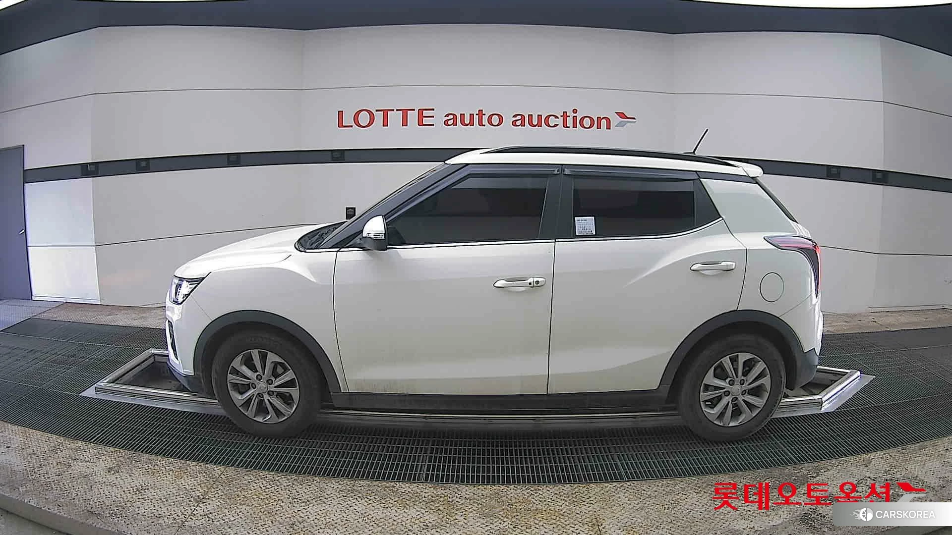 SsangYong Tivoli id 3882201 из Кореи 35