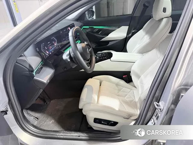 BMW 5 Series (G60) id 3674605 из Кореи 7