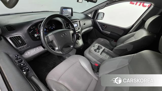 Hyundai The New Grand Starex id 3942606 из Кореи 17