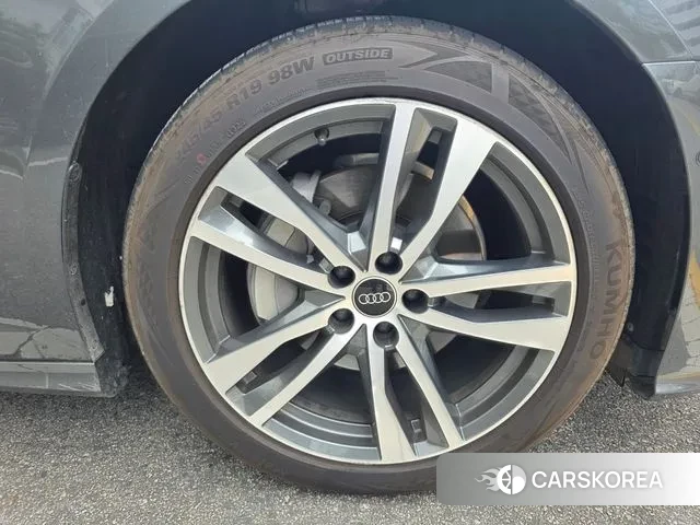 Audi A6 (C8) id 3041245 из Кореи 10