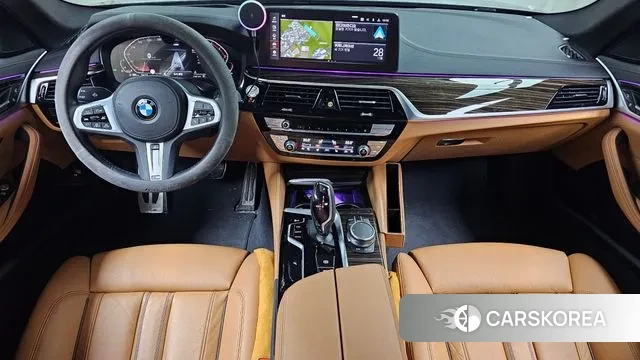 BMW 5 Series (G30) id 3422096 из Кореи 17