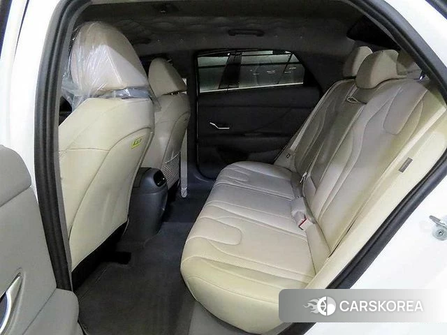 Hyundai The New Avante (CN7) id 4178273 из Кореи 17