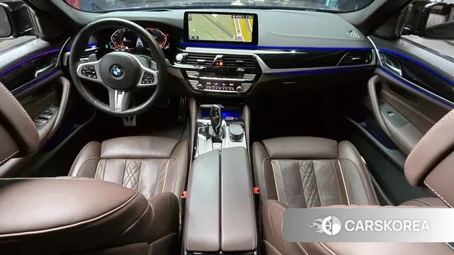 BMW 5 Series (G30) id 3348403 из Кореи 17