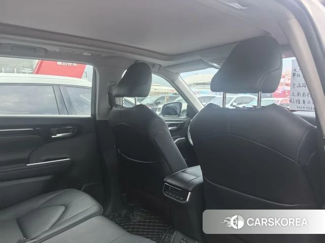 Toyota Highlander id 4216879 из Китая 9