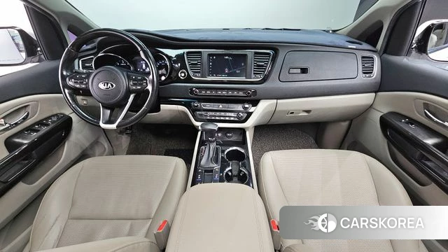 Kia The New Carnival id 4525862 из Кореи 17