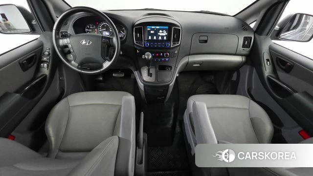 Hyundai The New Grand Starex id 4344636 из Кореи 27