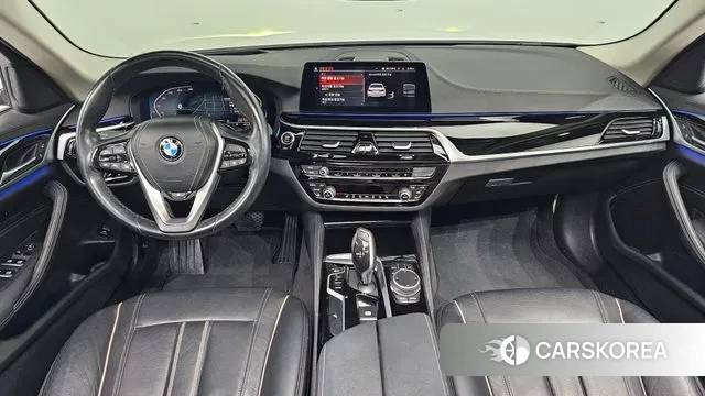 BMW 5 Series (G30) id 3412774 из Кореи 17