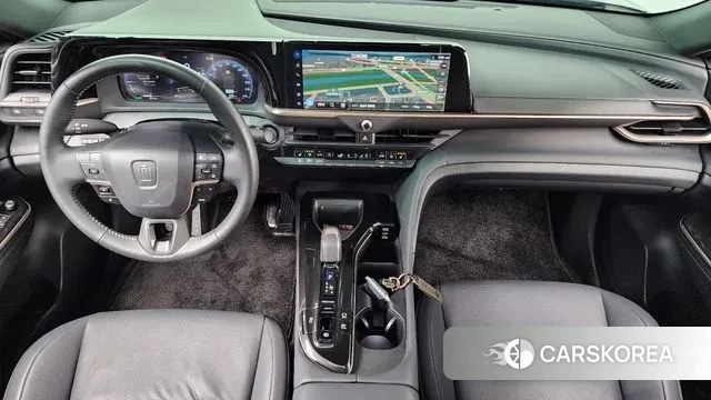 Toyota Crown Crossover id 3388360 из Кореи 17