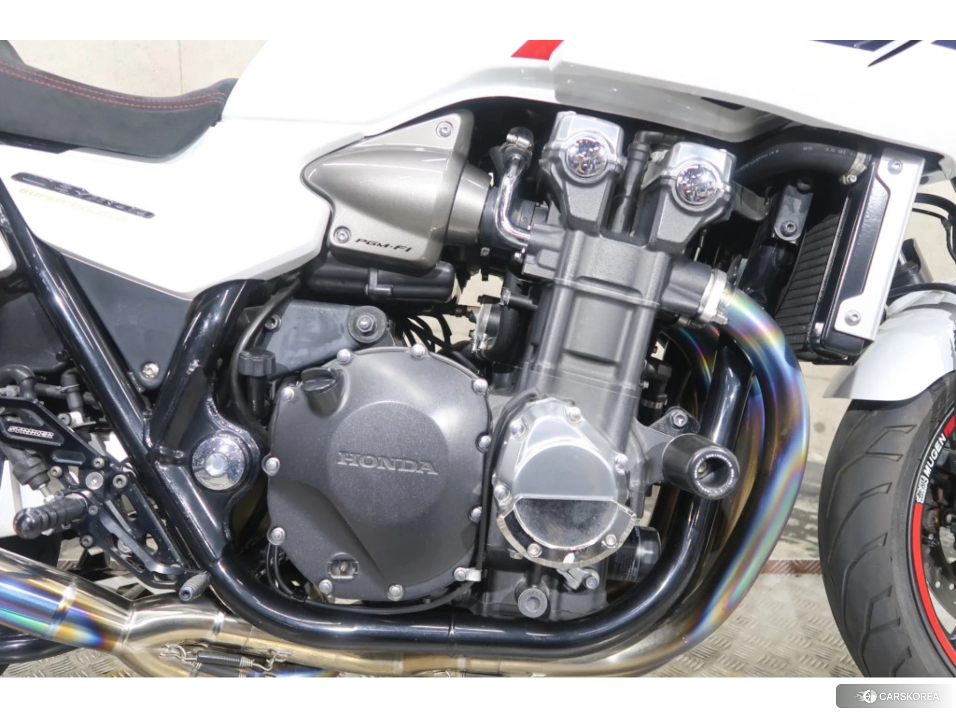 Honda CB1300SF BOLDOR ABS id 4374336 из Японии 27