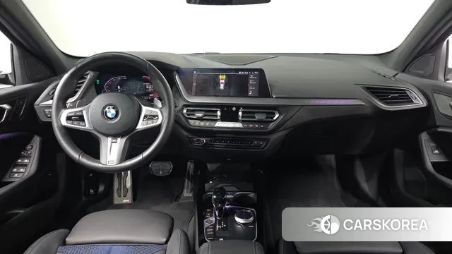 BMW 1 Series (F40) id 3538837 из Кореи 17