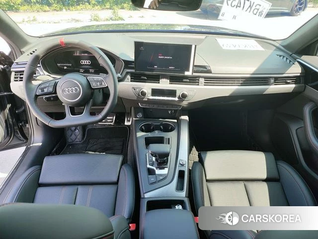 Audi A4L id 4205661 из Китая 9