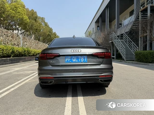 Audi A4L id 4259406 из Китая 10