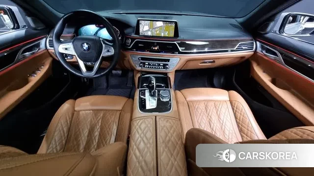 BMW 7 Series (G11) id 3438195 из Кореи 17