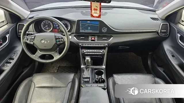 Hyundai Grandeur IG id 3018675 из Кореи 17