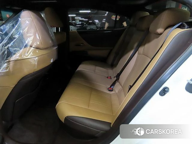 Lexus ES300h 7th generation id 4350466 из Кореи 17