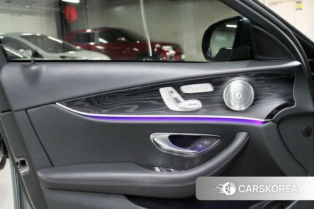 Mercedes-Benz E-Class W213 id 3880050 из Кореи 17