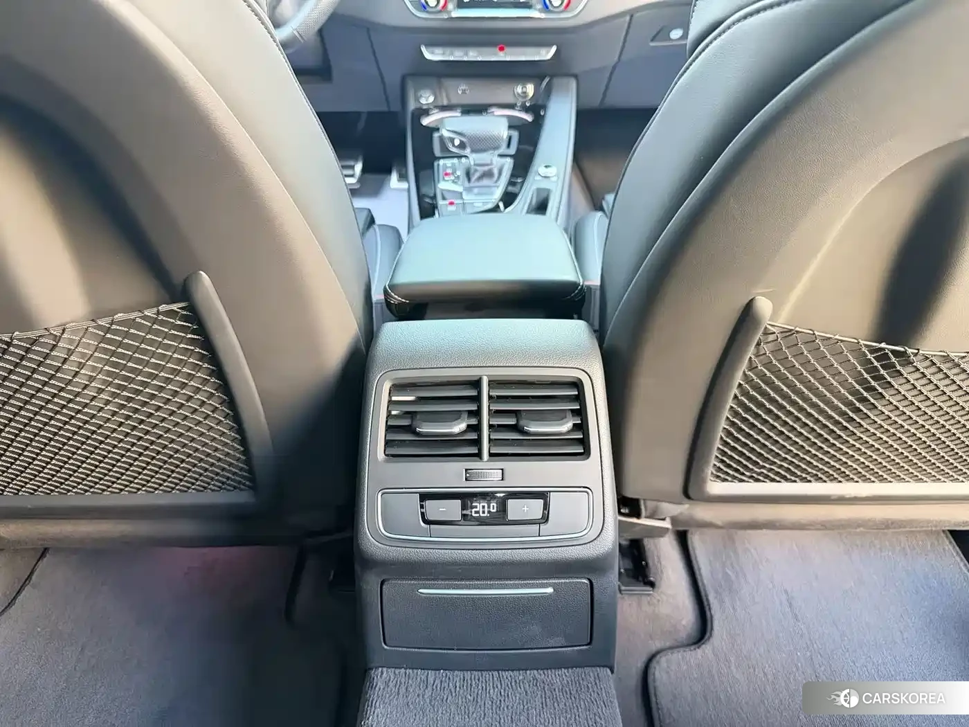 Audi A4L id 4681179 из Китая 19