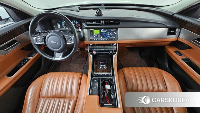 Jaguar XF (X260) id 4552130 из Кореи 34