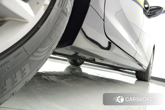 Audi A6L id 3857713 из Китая 14