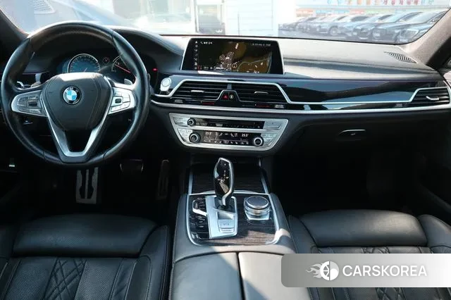 BMW 7 Series (G11) id 3692850 из Кореи 17