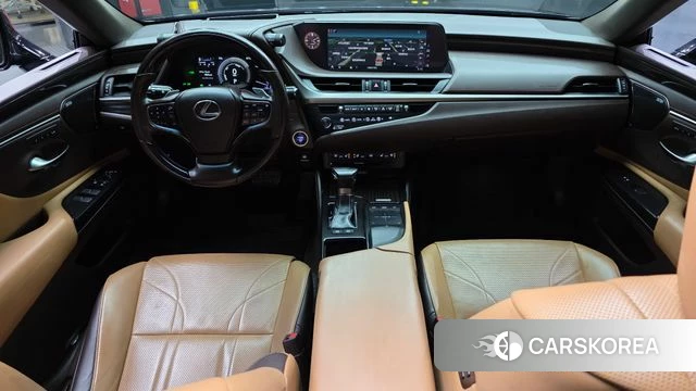 Lexus ES300h 7th generation id 3911698 из Кореи 17