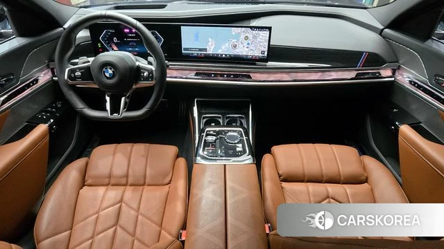 BMW 7 Series (G70) id 4400272 из Кореи 27