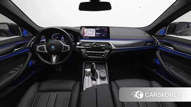 BMW 5 Series (G30) id 3756934 из Кореи 17