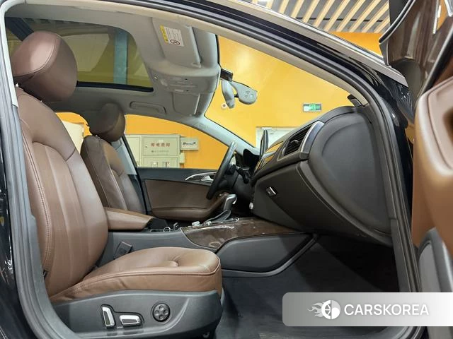 Audi A6L id 4254747 из Китая 8