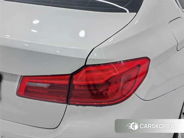 BMW 5 series PHEV id 4219588 из Китая 7