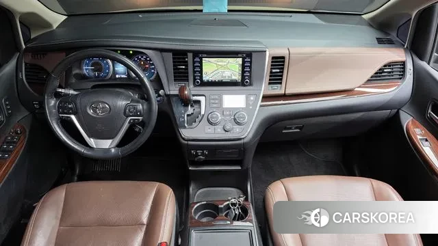 Toyota Sienna id 3156699 из Кореи 17