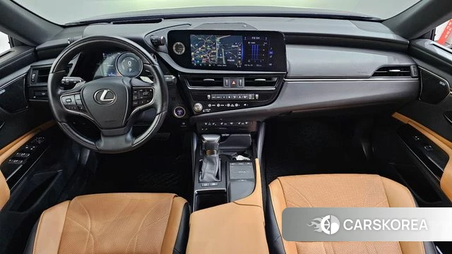 Lexus ES300h 7th generation id 3839437 из Кореи 17