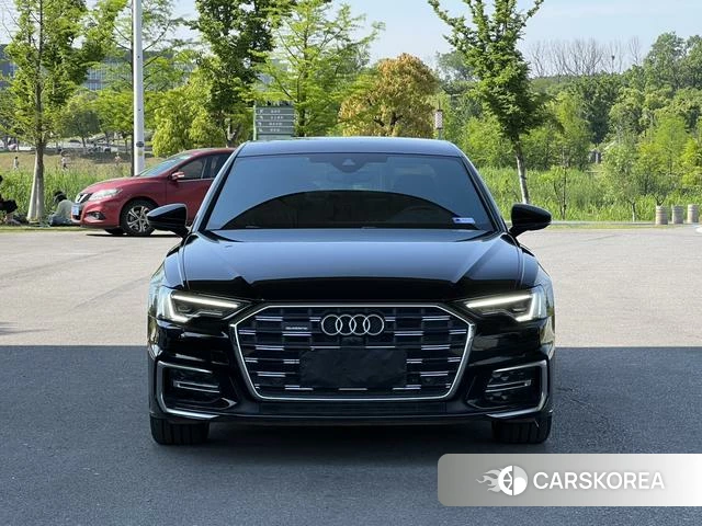 Audi A6L id 4277877 из Китая 12