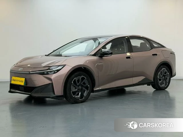 Toyota bZ3 id 4211548 из Китая 17