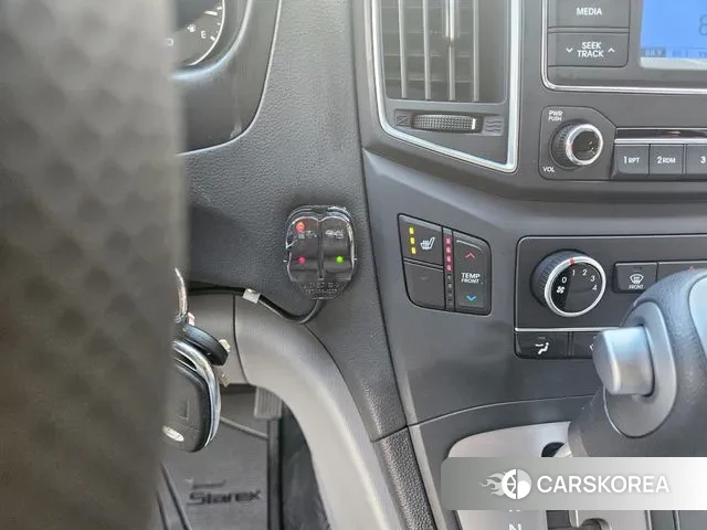 Hyundai The New Grand Starex id 3429124 из Кореи 17