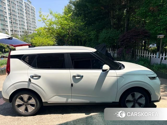 Kia Soul Booster EV id 4317856 из Кореи 11
